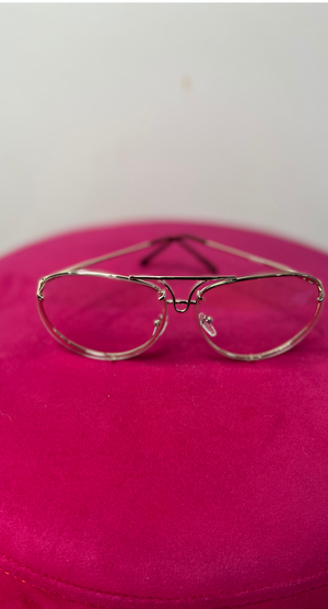 Clear Out Frames
